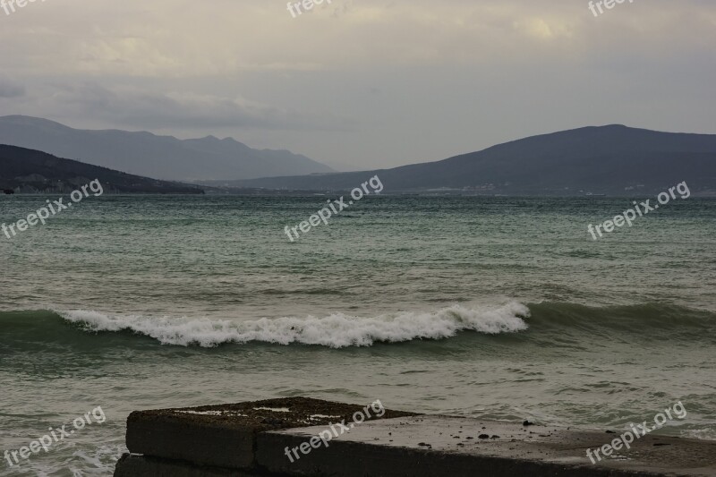 Sea Wave Black Sea Stones Foam