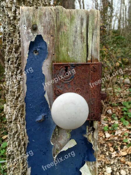 Doorknob Weathered Knob Rusty Peeling Paint