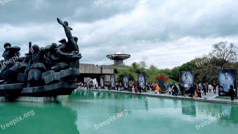 The Eternal Flame Kiev Ukraine Soldiers City