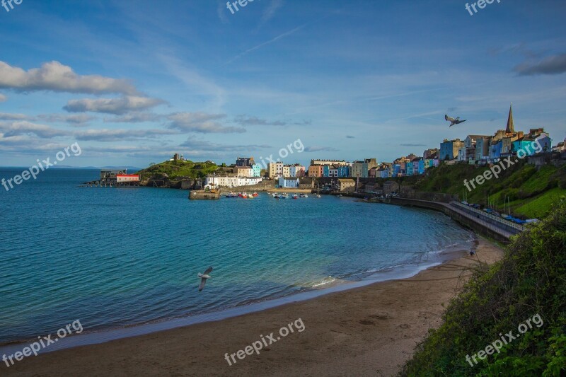 Bay Beach Ocean Tenby England