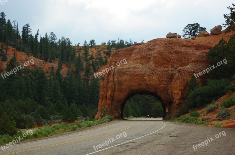 Bryce Canyon Red Canyon Tunnel Rock Utah Scenic