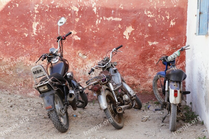 Motorcycles Parking Turn Off Two Wheeled Vehicle Parking Space