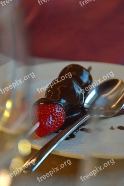 Strawberry Chocolate Food Dessert Sweets