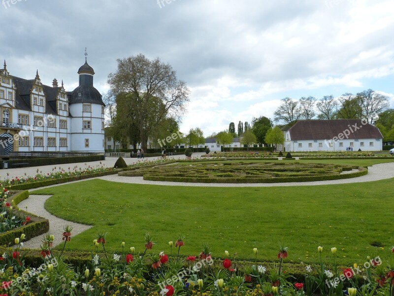 Paderborn Castle Neuhaus Schloß Neuhaus Places Of Interest