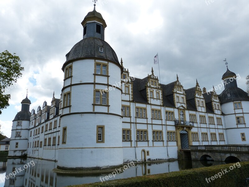 Paderborn Castle Neuhaus Schloß Neuhaus Places Of Interest