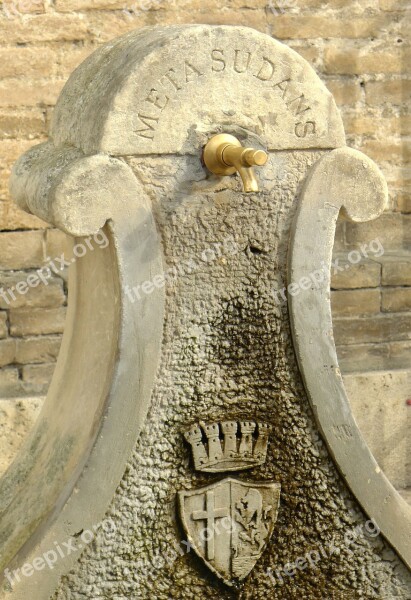 Fountain Assisi Coat Of Arms Santa Maria Angeli Water