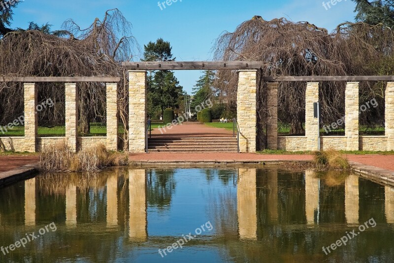 Architecture Patio Columnar Stone Pillars Pond