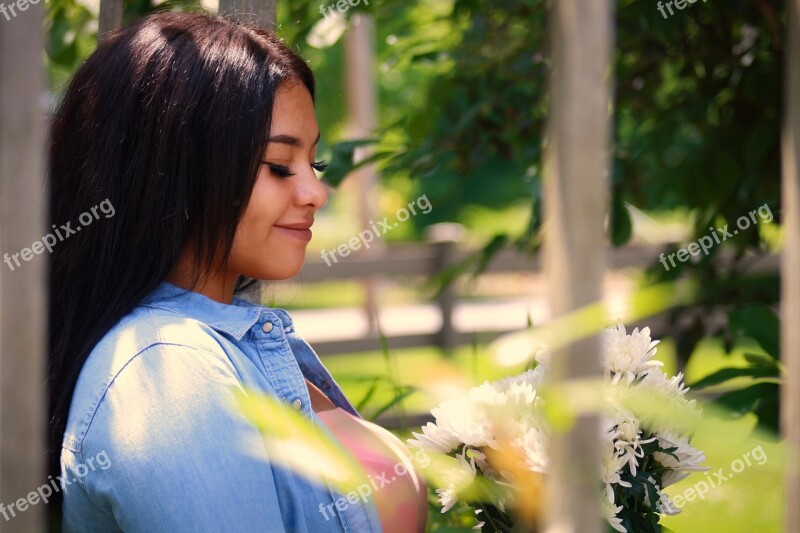 Fora Flower Nature Portrait Woman