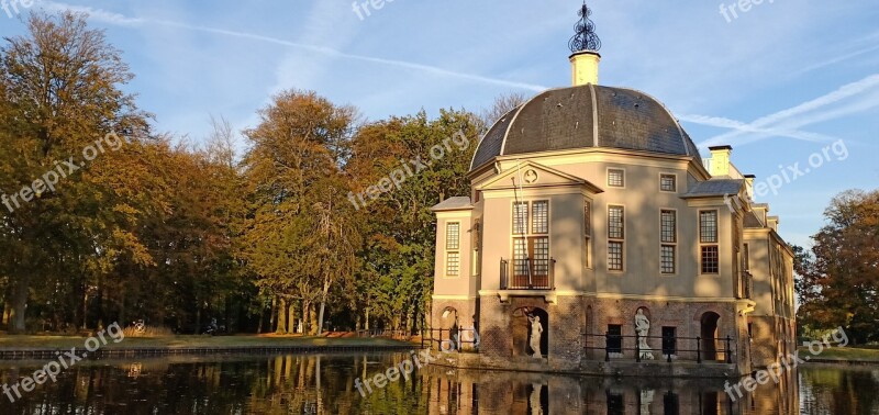 Estate Fall Colors Netherlands Building Water