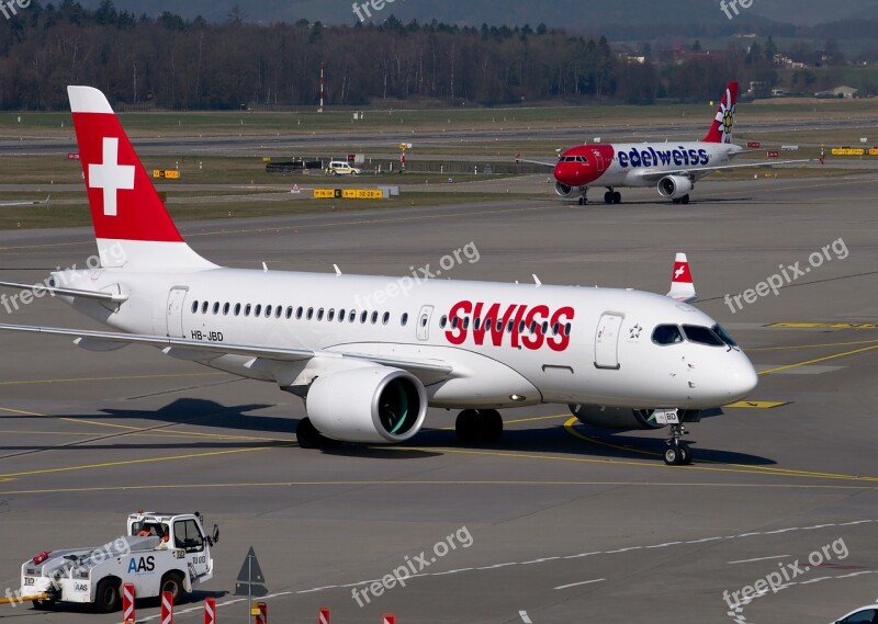 Swiss Aircraft Bombardier Cs100 Airport Zurich Airport