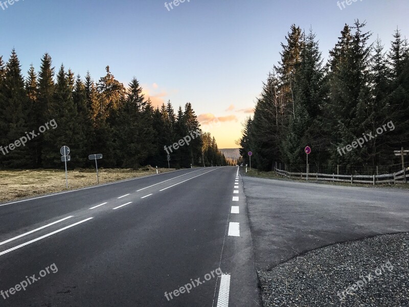 Road Away Mountain Landscape Asphalt