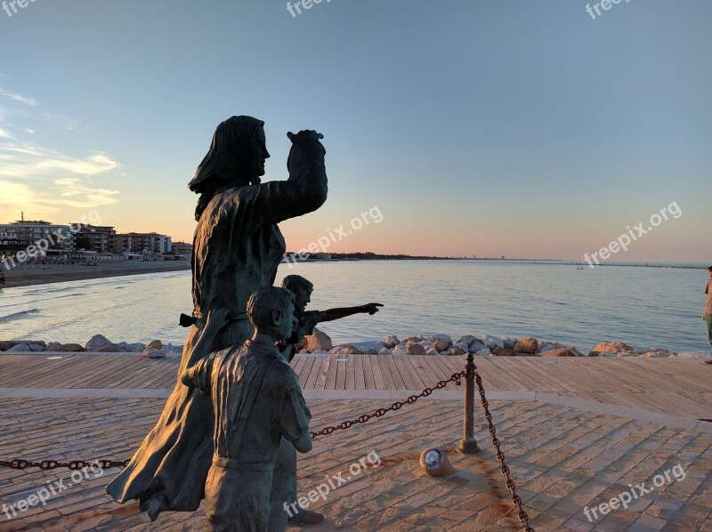 Cesenatico Monument Sea Fishermen Sunset