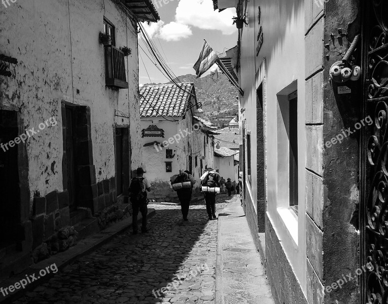 Travelers Cusco Peru Wallpaper Buildings