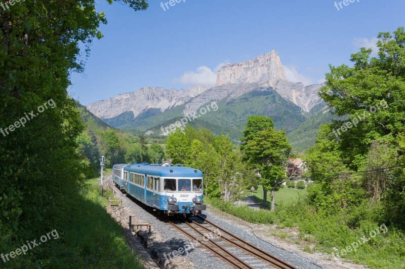 Train X2800 Railcar Clelles Landscapes Mountains