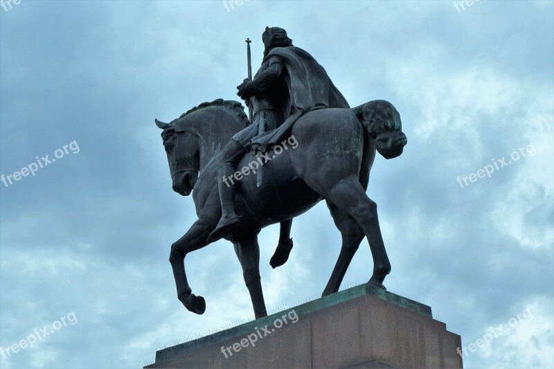 Statue King Tomislav Historic Monument Zagreb