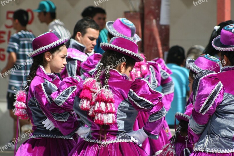 La Tirana Chile Religious Holiday Promesantes Religious Dances Free Photos