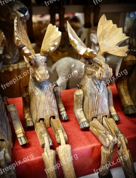 Carving Moose Wooden Decoration Handicraft