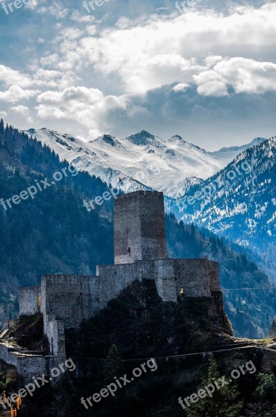 Zil Castle Castle Forest Snow Landscape