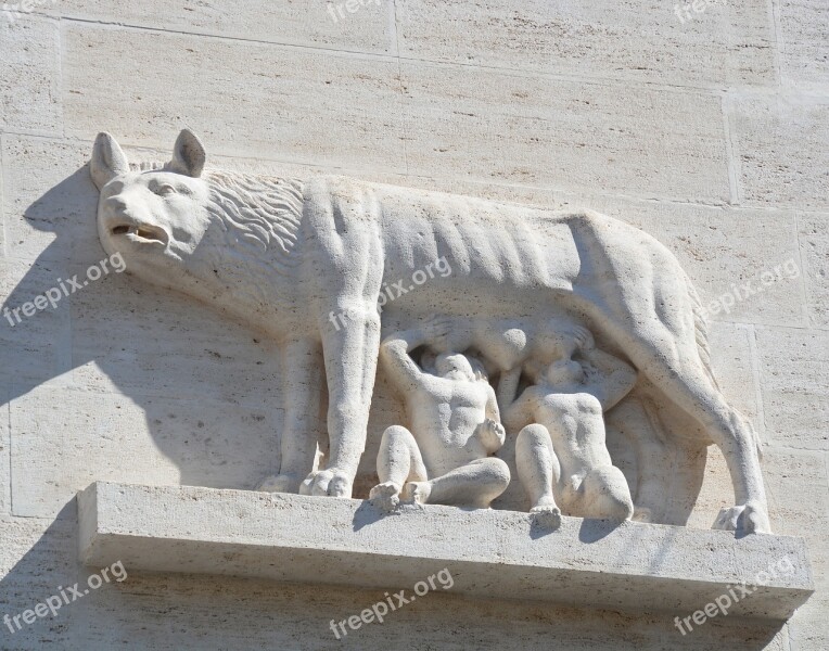 Romulus Remus Statue Wolf Sculpture