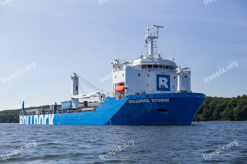 Vessel Rollgroup Submerge Free Photos