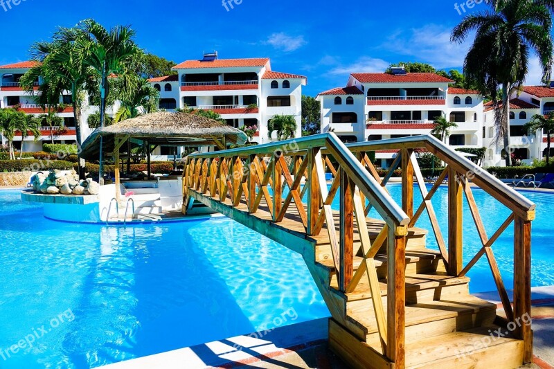 Hotel Tropical Tropics Blue Caribbean