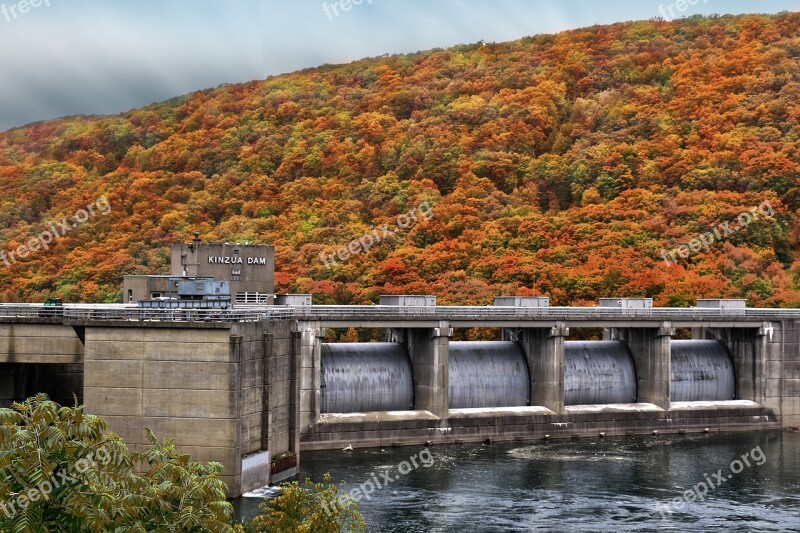 Kinsu Dam Fall Water Bridge