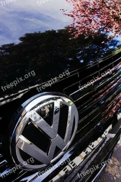 Volkswagen Vw Badge Marque Reflection