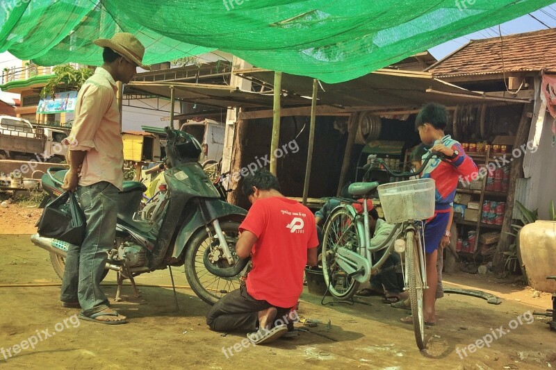 Bicycle Repairs Kratie Cambodia Maintenance