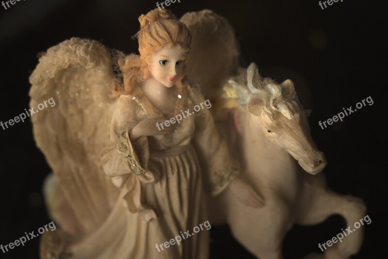 Angel Horse Dusty Dust Knick-knack