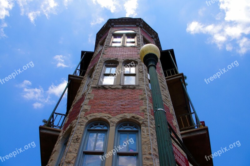 Eureka Springs Flat Iron Flats Building Sky Perspective Architecture