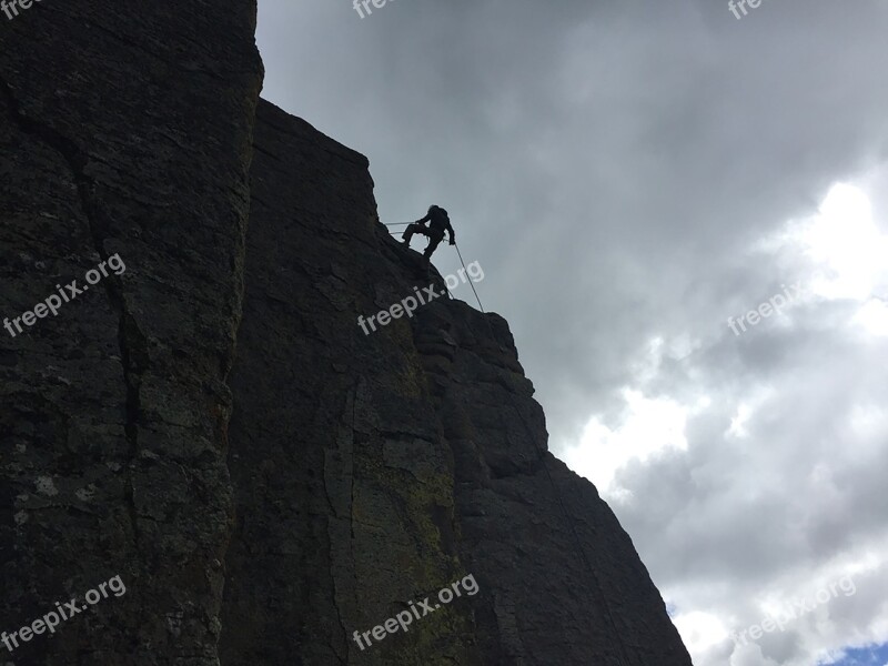 Cloudy Rock Rappelling Rappel Climbing