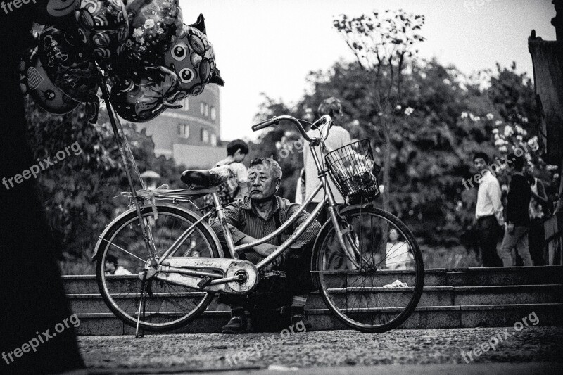 Bicycle The Old Man Outdoor Free Photos