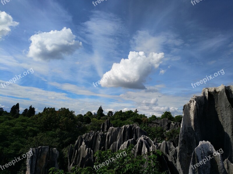 Stone Forest In Yunnan Province The Scenery Free Photos