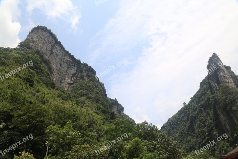 Mountain In Western Hunan The Vast Look Up Sky