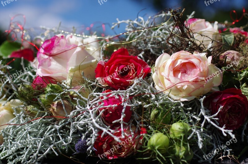 Florist Floral Wreath Bouquet Of Flowers Roses Love