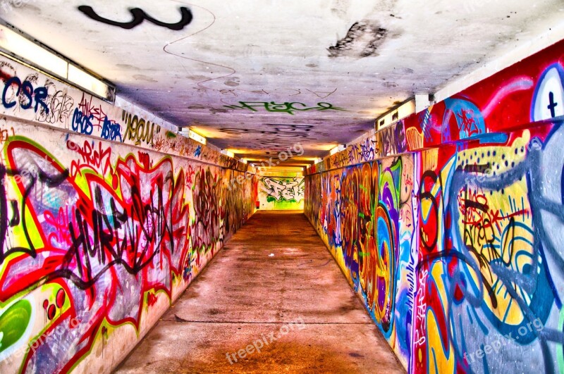 Pedestrian Tunnel Graffiti Underpass Concrete Mural