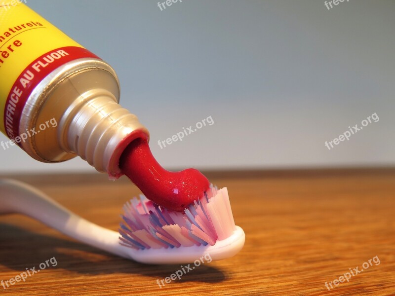 Fluorine Toothpaste Red Clean Toothbrush