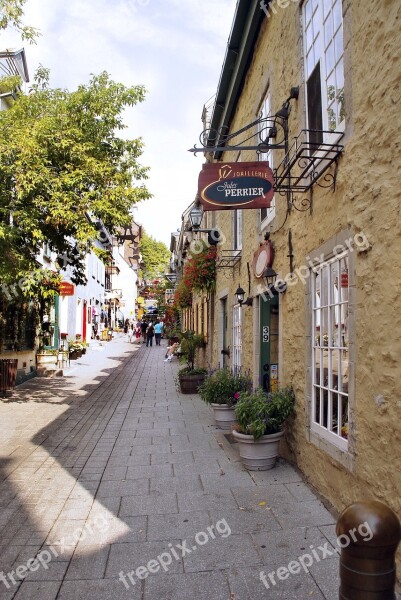 Canada Québec Lower Town Street Signs