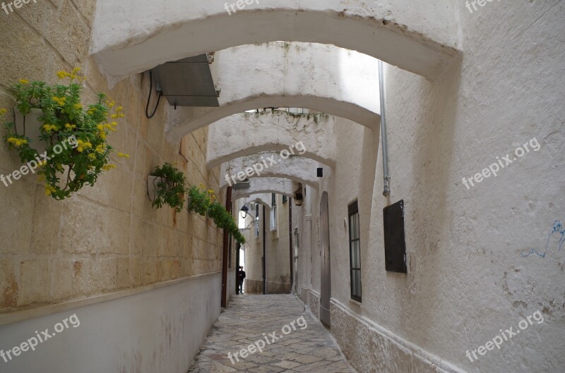 Monopoli Puglia Borgo Town South