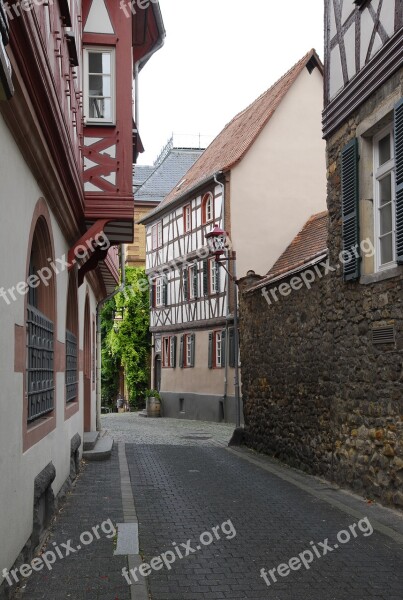 Village Alley Truss Houses Road