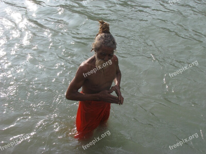 Bath Ganga Sadhu Free Photos