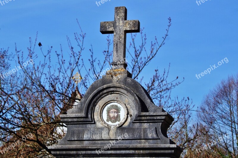 Grave Tombstone Cemetery Old Cemetery Mourning