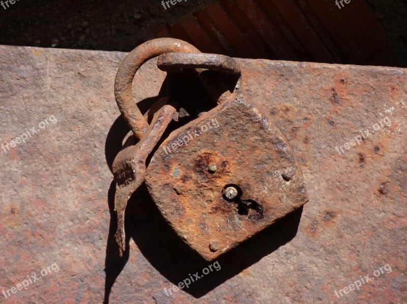 Padlock Old Rusty Close Closed