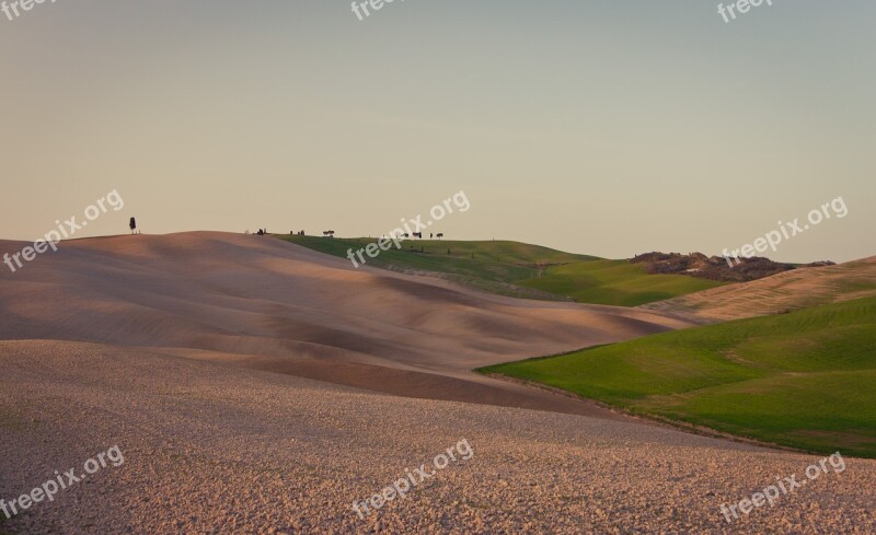 Tuscany Landscape Rest Hill Light