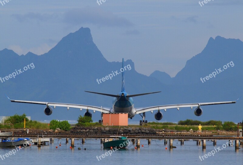 Moorea Polynesia French Polynesia Aircraft Port