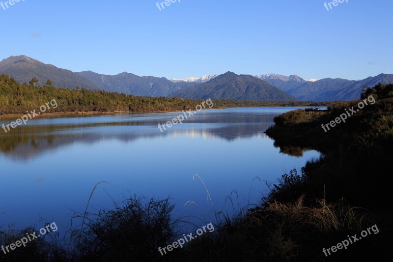 New Zealand Lake Mountains The Southern Alps Sunny Days