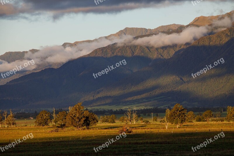 New Zealand Mountains The Southern Alps Cloud Light And Shadow