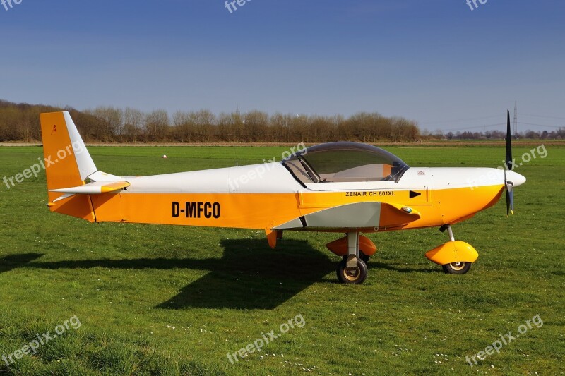 Aircraft Ultra-light Airport Microlight Start