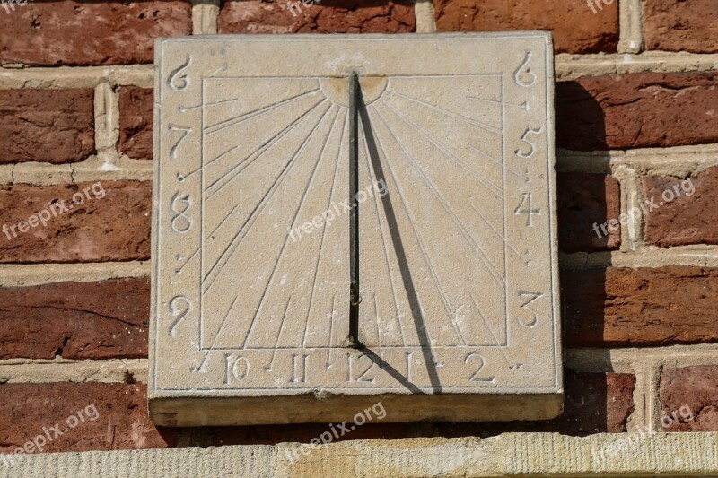 Sundial Clock Time Of Time Indicating Time