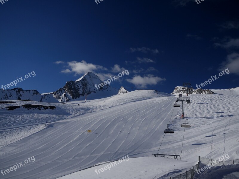 Dream Day Skiing Ski Drive Sunny